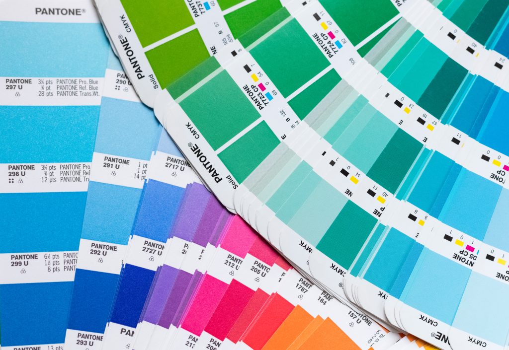 Gebeurt plannen afbreken Colour charts – Pantone and Munsell systems – Colour Theory: Understanding  and Working with Colour